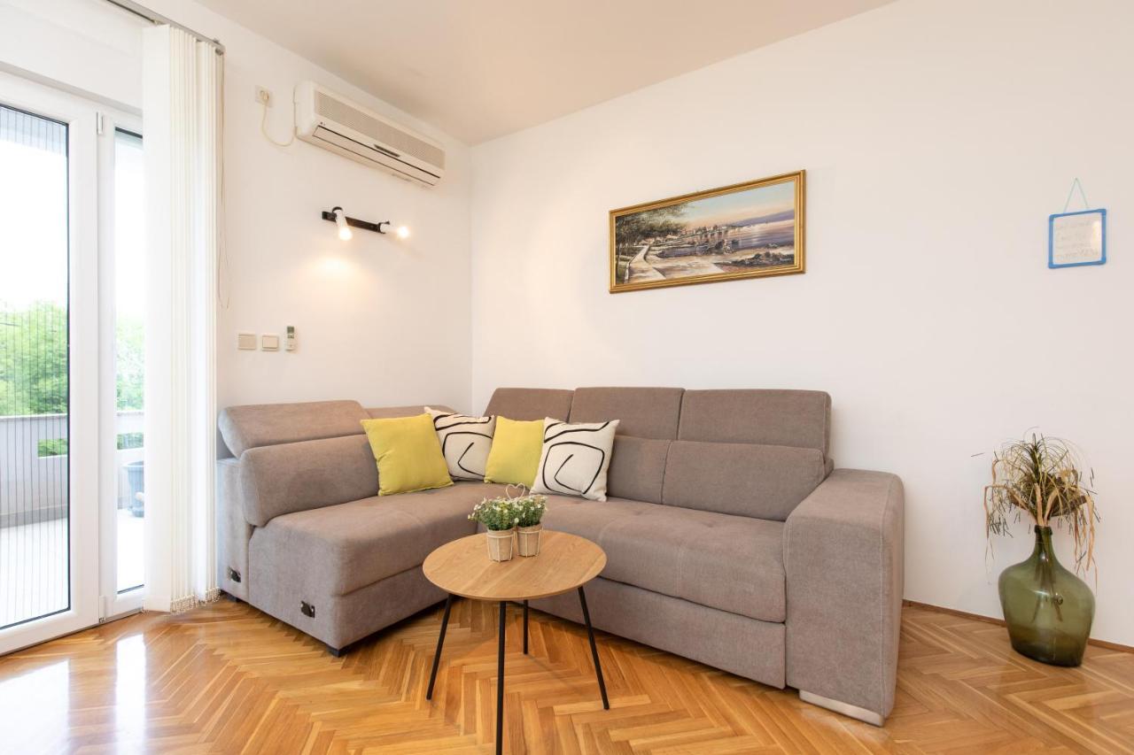 Apartments House ริซิกา ภายนอก รูปภาพ